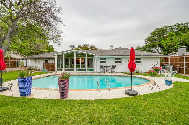 4209 Bilglade Road, Fort Worth, TX 76109