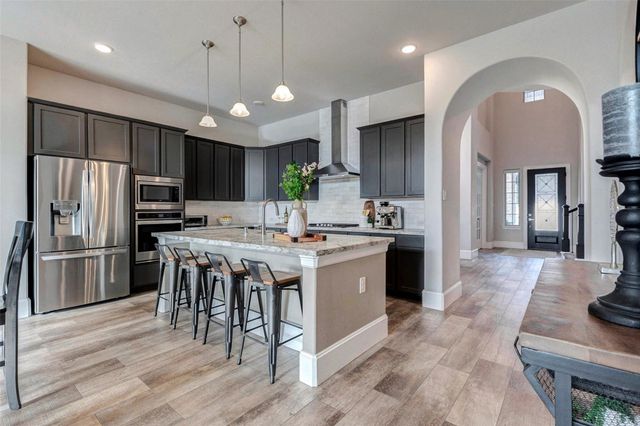 9869 Western Sky Drive, Brookshire, TX 77423