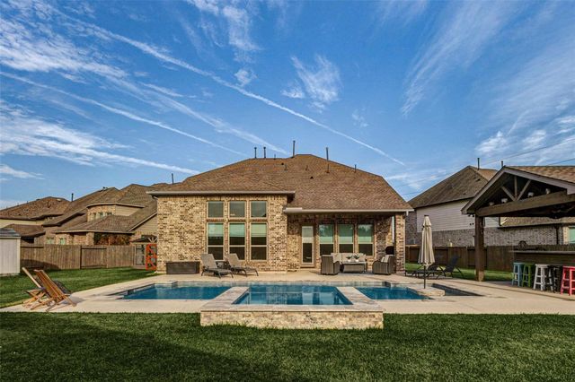 9869 Western Sky Drive, Brookshire, TX 77423