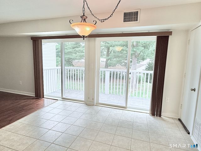102 Brookwood Drive C, Rocky Hill, CT 06067
