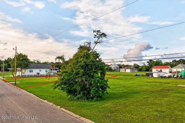 104 Runnels Avenue, Long Beach, MS 39560