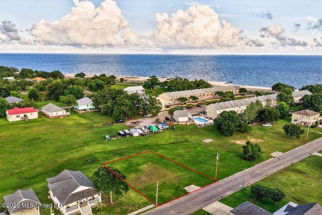 104 Runnels Avenue, Long Beach, MS 39560