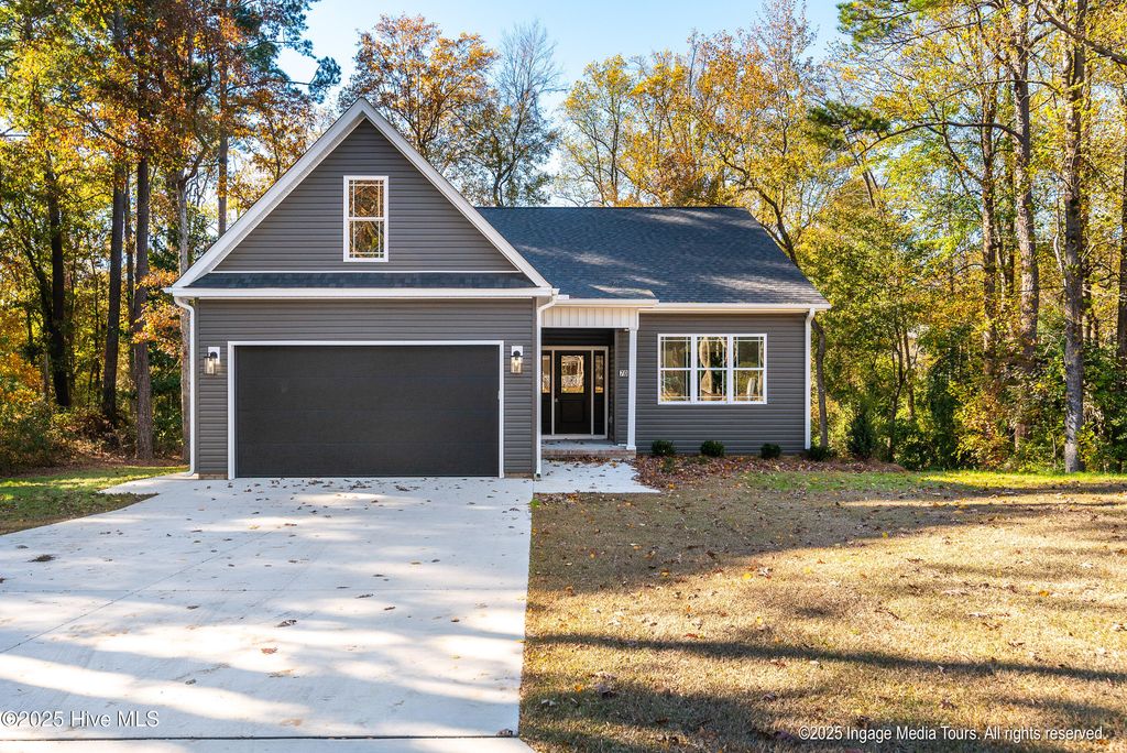 708 Lancelot Drive, Greenville, NC 27858