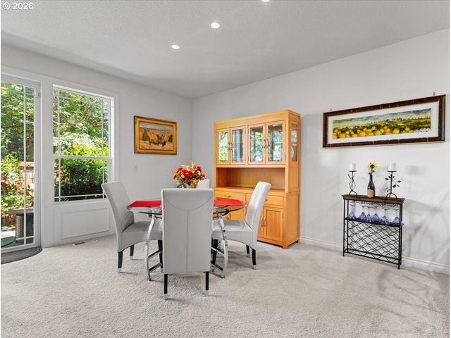 211 Se 198TH Pl, Camas, WA 98607