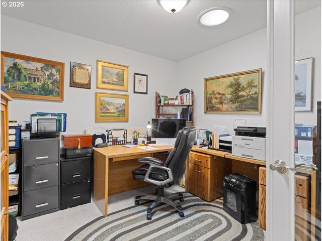 211 Se 198TH Pl, Camas, WA 98607