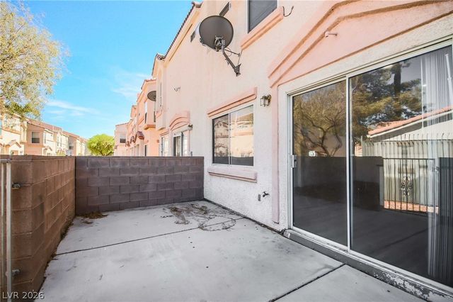 3280 Cheyenne Gardens Way, North Las Vegas, NV 89032