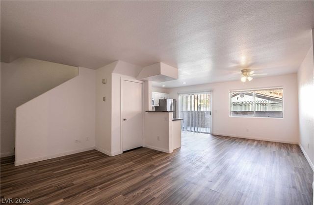 3280 Cheyenne Gardens Way, North Las Vegas, NV 89032