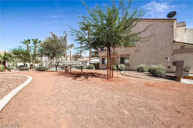 3280 Cheyenne Gardens Way, North Las Vegas, NV 89032