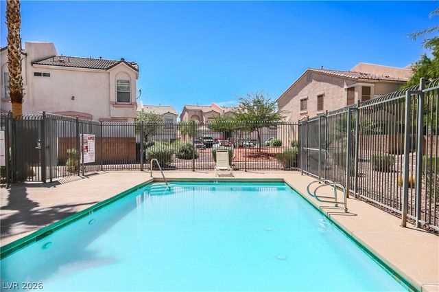 3280 Cheyenne Gardens Way, North Las Vegas, NV 89032