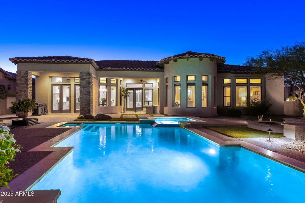 4223 N ARBOLES Circle, Mesa, AZ 85207