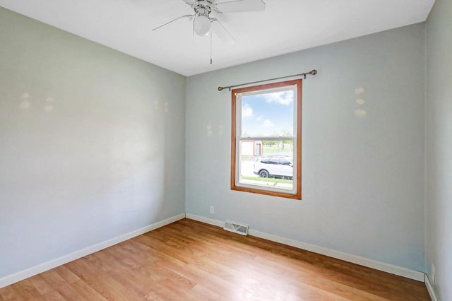 625 S 32nd STREET, Manitowoc, WI 54220