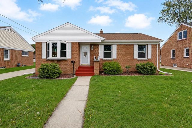 625 S 32nd STREET, Manitowoc, WI 54220