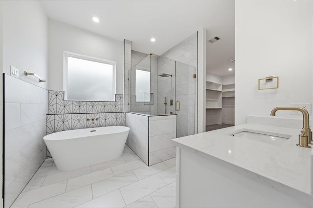835 W 25th Street, Houston, TX 77008