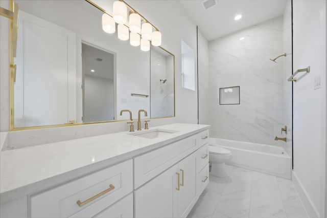 835 W 25th Street, Houston, TX 77008