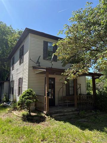 301 Plum Street, Collinsville, IL 62234