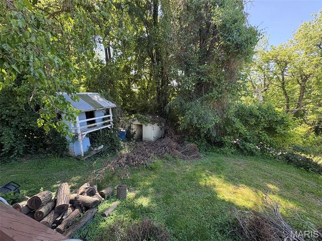 301 Plum Street, Collinsville, IL 62234