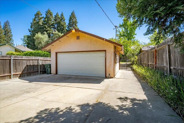 4822 Livoti Ave, Fair Oaks, CA 95628