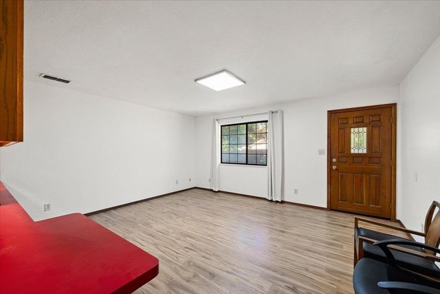 4822 Livoti Ave, Fair Oaks, CA 95628