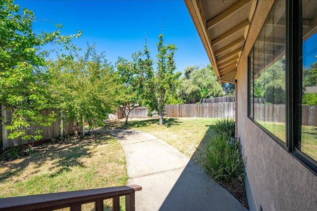 4822 Livoti Ave, Fair Oaks, CA 95628
