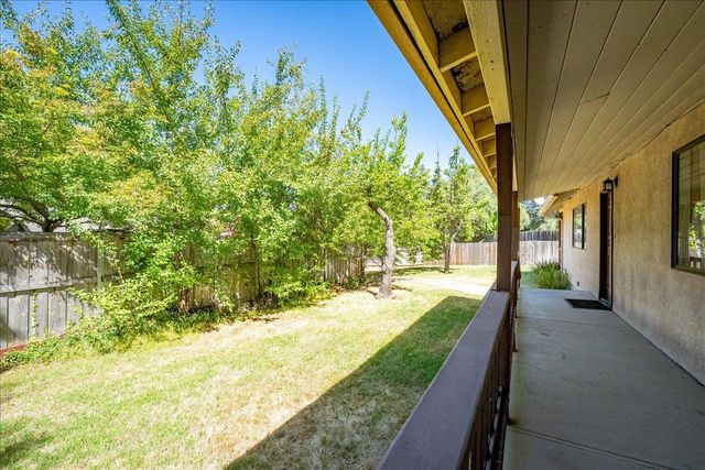 4822 Livoti Ave, Fair Oaks, CA 95628