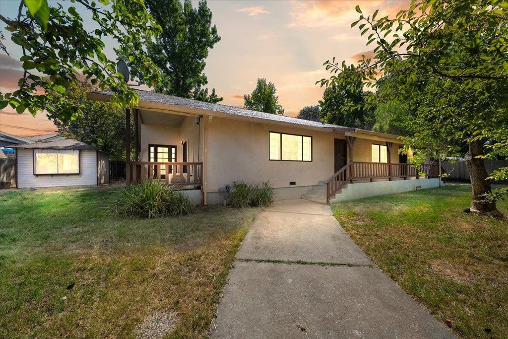 4822 Livoti Ave, Fair Oaks, CA 95628
