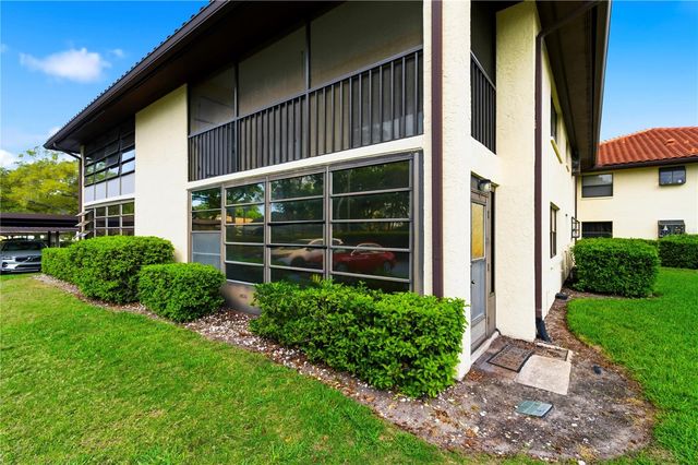 2506 HAMMOCK COURT 2506, Clearwater, FL 33761