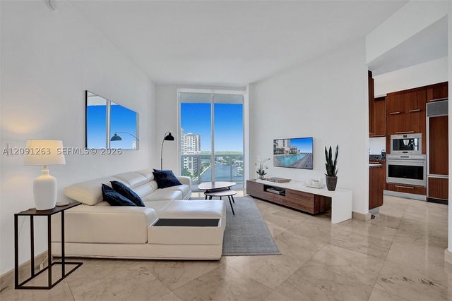 16001 Collins Ave 805, Sunny Isles Beach, FL 33160
