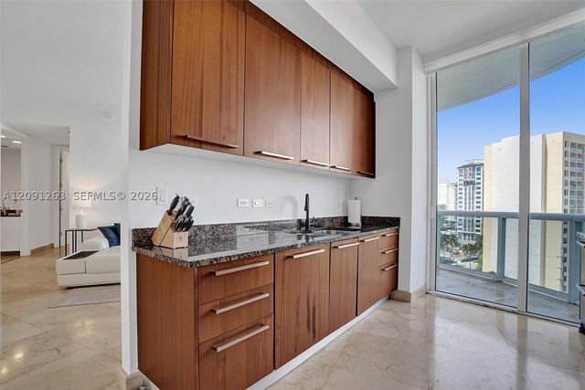 16001 Collins Ave 805, Sunny Isles Beach, FL 33160
