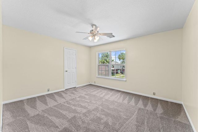 11819 S Brenton Knoll Drive, Tomball, TX 77375
