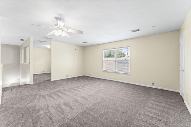 11819 S Brenton Knoll Drive, Tomball, TX 77375