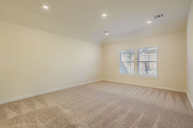 326 Amberville Drive, Red Oak, TX 75154