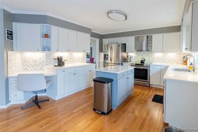 22426 Moorgate Street, Novi, MI 48374