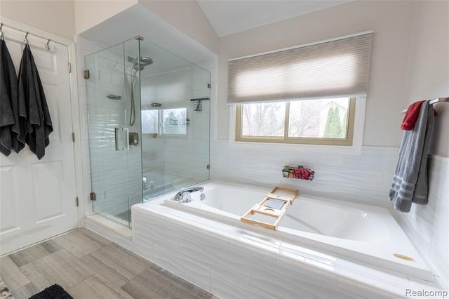 22426 Moorgate Street, Novi, MI 48374