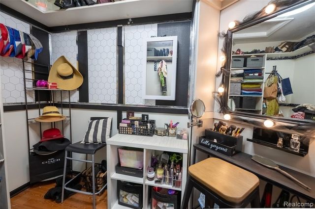 22426 Moorgate Street, Novi, MI 48374