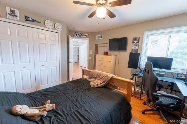 22426 Moorgate Street, Novi, MI 48374