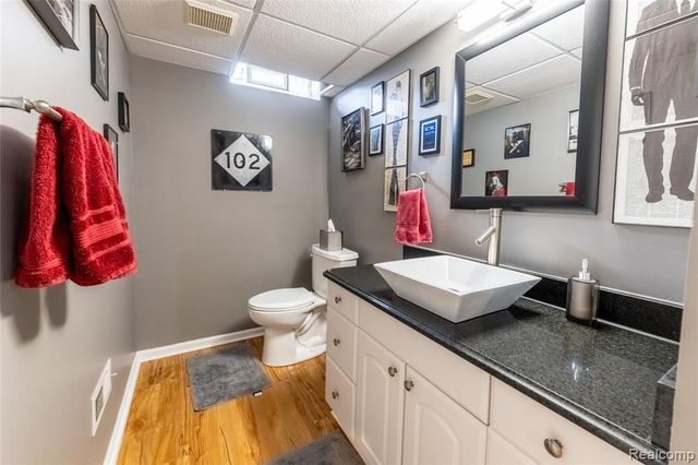 22426 Moorgate Street, Novi, MI 48374