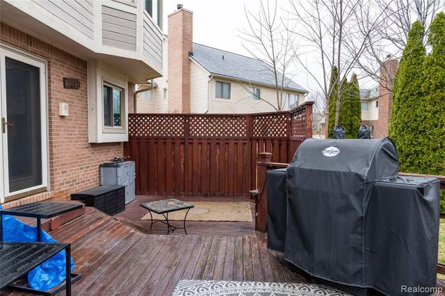 22426 Moorgate Street, Novi, MI 48374