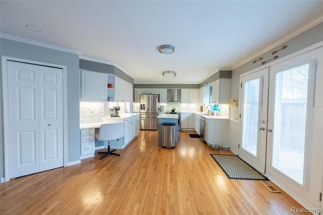 22426 Moorgate Street, Novi, MI 48374