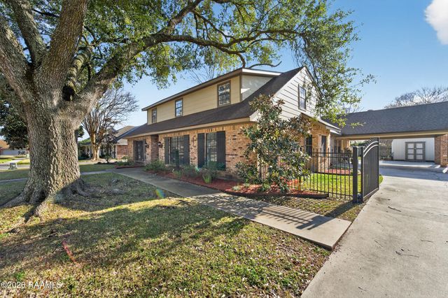 116 Warwicke Drive, Lafayette, LA 70508