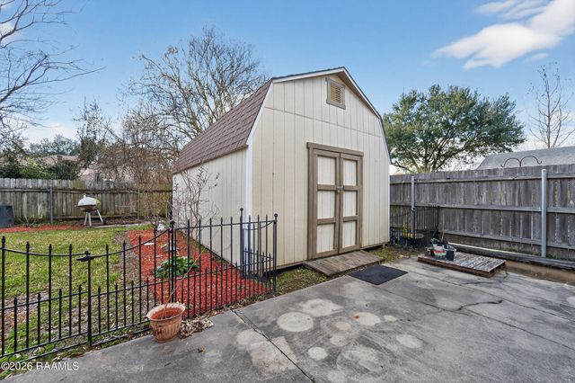 116 Warwicke Drive, Lafayette, LA 70508