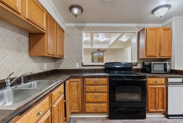 805 N Coolidge Street, Little Rock, AR 72205