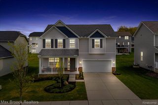 8401 Sharon Drive, White Lake Charter Township, MI 48386