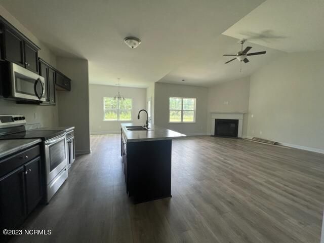 313 Cotton Hill Place, Hubert, NC 28539