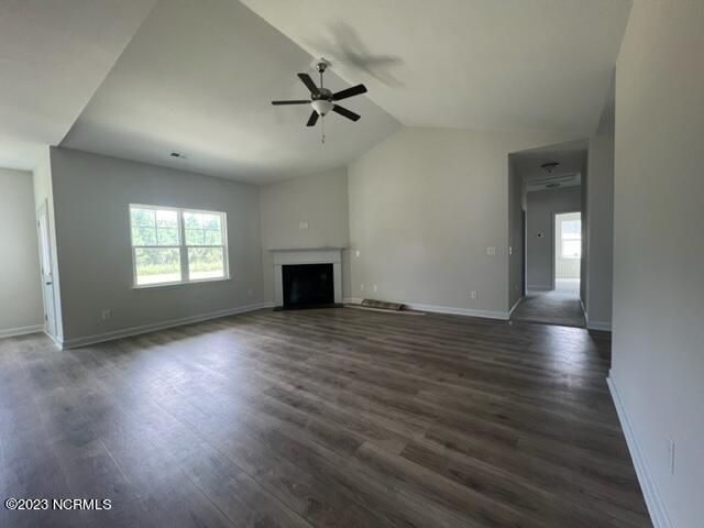 313 Cotton Hill Place, Hubert, NC 28539