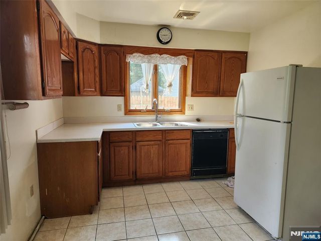 23-16 Ward, Fair Lawn, NJ 07410
