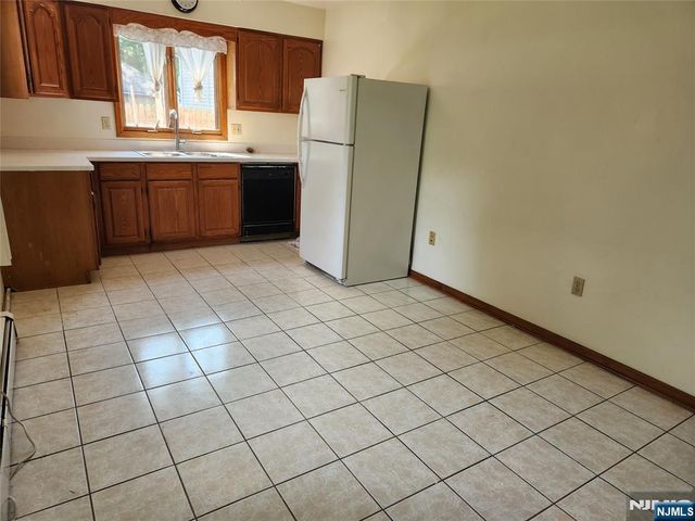23-16 Ward, Fair Lawn, NJ 07410