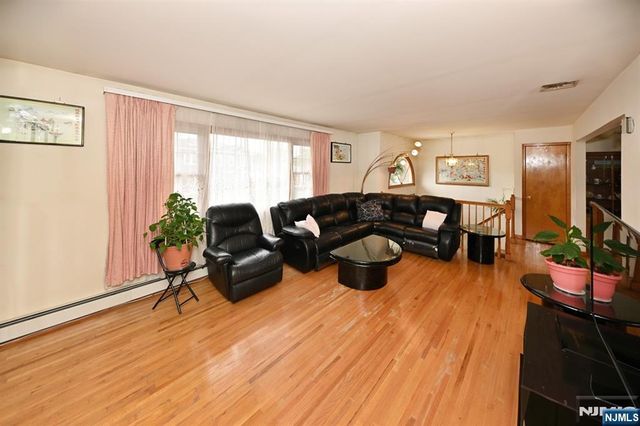 23-16 Ward, Fair Lawn, NJ 07410