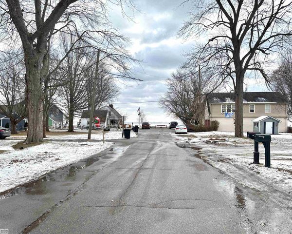 50759 Holt Street, New Baltimore, MI 48047