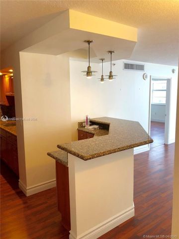 6917 Collins Ave 1204, Miami Beach, FL 33141