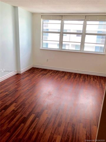 6917 Collins Ave 1204, Miami Beach, FL 33141